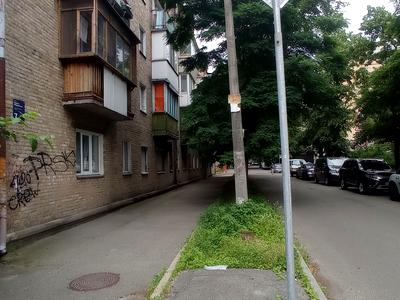 квартира за адресою Кирило-Мефодіївська вул., 7