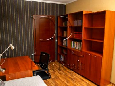 квартира по адресу Павла Тычины просп., 16/2