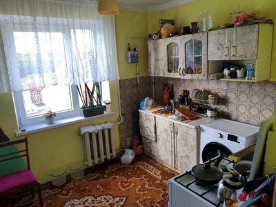 квартира за адресою Івана Величковського вул., 10