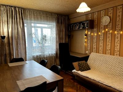 квартира за адресою Азербайджанська вул. (Бакинських Комісарів), 2