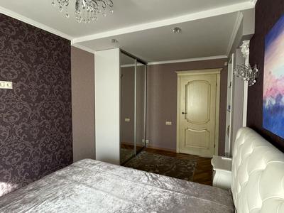квартира по адресу Леси Украинки бульв., 19