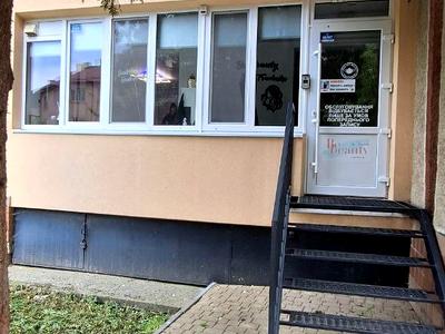 комерційна за адресою Пасічна вул., 12