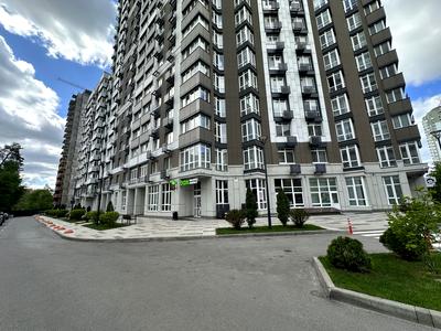 коммерческая по адресу Львівська, 15