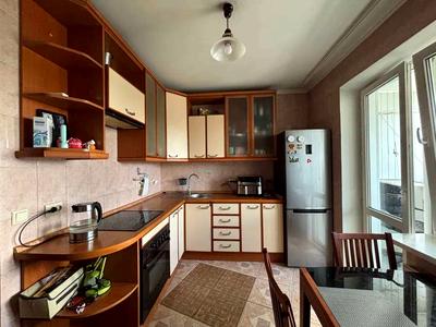 квартира за адресою Новаторів вул., 22-А