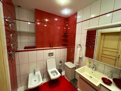 квартира за адресою Кропивницького вул., 8