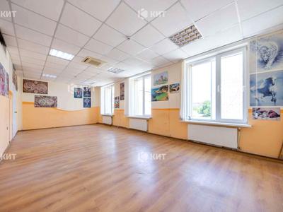 комерційна за адресою Отакара Яроша вул., 9а