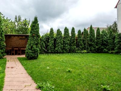 будинок за адресою Нивки