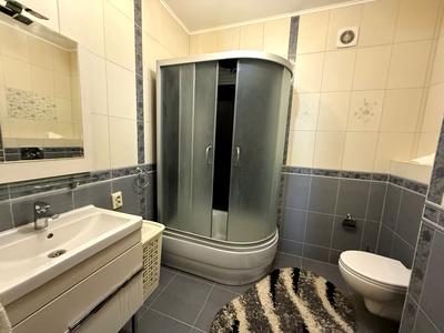квартира за адресою Вишнева вул., 23