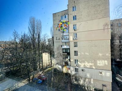 квартира за адресою Михайла Омеляновича-Павленка вул. (Суворова), 5