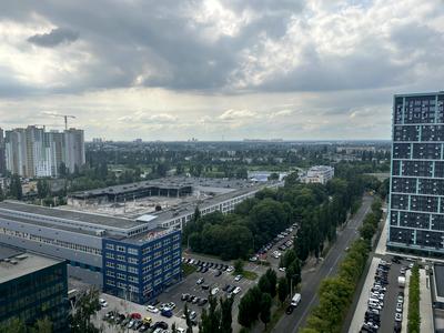 квартира за адресою Віктора Некрасова вул. (Північно-Сирецька), 10
