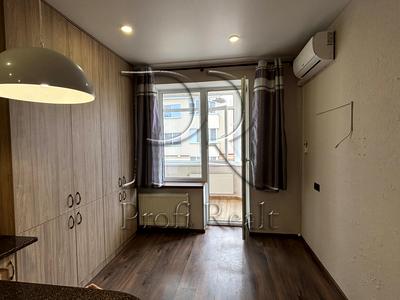 квартира за адресою Бишівська вул., 7
