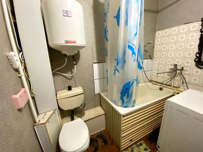 квартира за адресою Івана Авраменка вул. (Корнійчука), 8