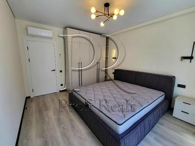квартира за адресою Михайла Максимовича вул. (Онуфрія Трутенка), 24-В