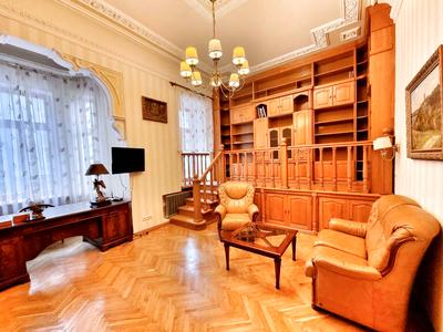 квартира за адресою Інститутська вул., 13/4