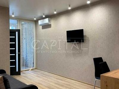 квартира за адресою Зарічна вул., 4к1