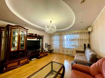 квартира по адресу Червоной Калины просп. (Владимира Маяковского), 72