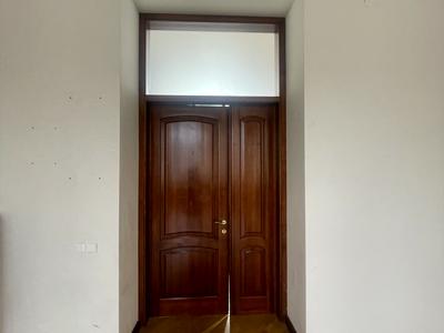 коммерческая по адресу Деревлянская ул. (Якира), 13