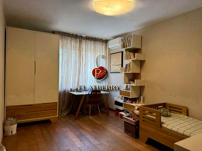 квартира по адресу Межигорская ул., 28