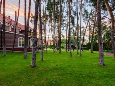 дом по адресу Столичное шоссе, 215