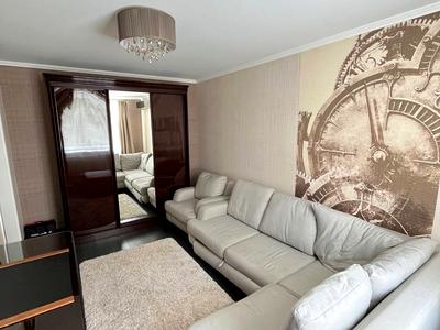 квартира за адресою Братів Горобців вул. (Дмитра Кедріна), 53-А