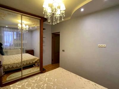 квартира за адресою Володимирська вул., 5