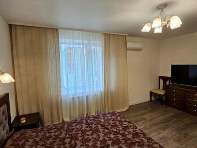 квартира по адресу Владимира Ивасюка просп. (Героїв Сталінграду), 63-А