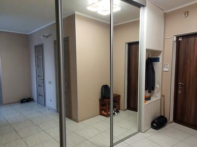 квартира за адресою Дніпровська набережна вул., 26-А