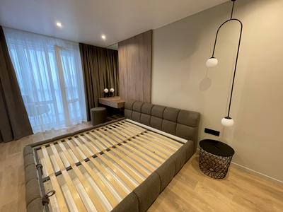 квартира за адресою Степана Бандери просп., 36