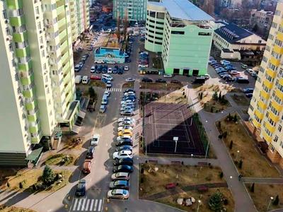 квартира за адресою Воскресенська вул., 18