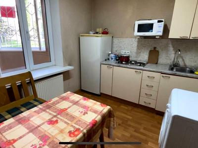 квартира за адресою Підлісна вул., 2