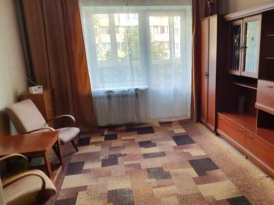 квартира за адресою Симиренка вул., 22