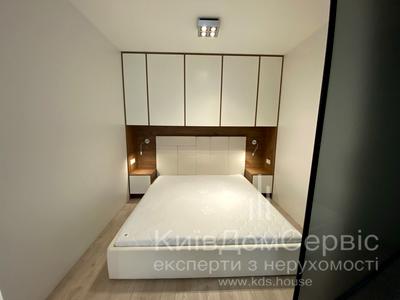 квартира по адресу Академика Лебедева ул., 1/8