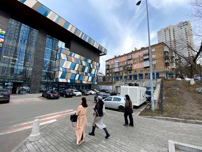 комерційна за адресою Іоанна Павла II вул. (Патріса Лумумби), 7
