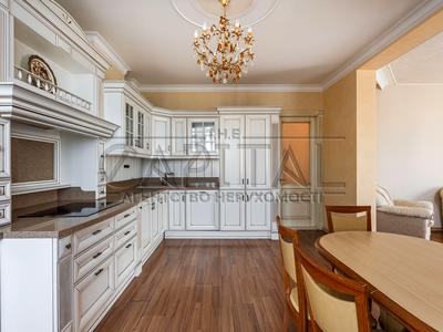 квартира за адресою Кудрявський узвіз, 3-Б