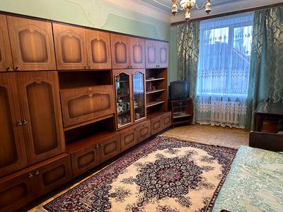 квартира за адресою Київ, Дмитра Годзенка вул. (Глазунова), 3