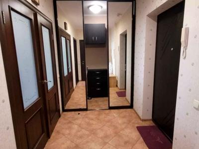 квартира за адресою Вишгородська вул., 45