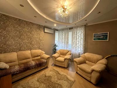 квартира за адресою Середньофонтанська вул., 19в