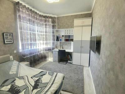 квартира за адресою Середньофонтанська вул., 19