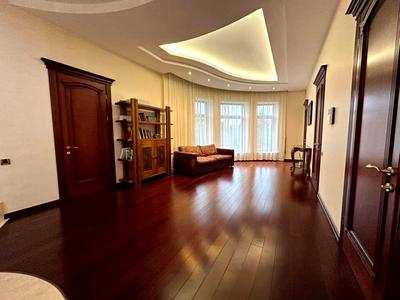 будинок за адресою Купріна вул., 5а
