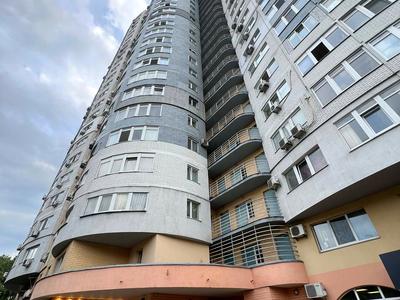 квартира за адресою Верховної Ради бульв., 14-Б