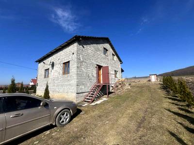 будинок за адресою с. Стрілки, Лесі Українки, 30