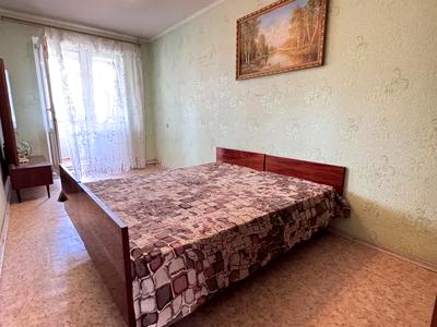 квартира за адресою Калинова вул., 83