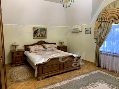 дом по адресу Шкільна