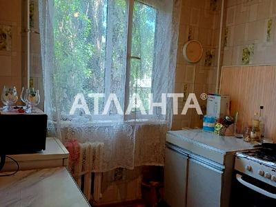 квартира за адресою Космонавтів вул., 13