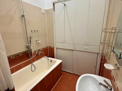 квартира за адресою Корнякта вул., 1