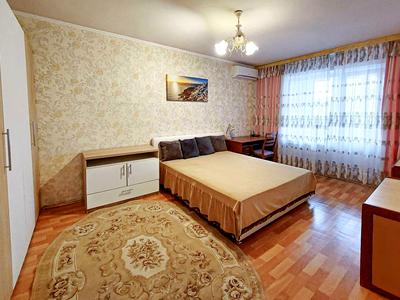 квартира за адресою Ревуцького вул., 19/1