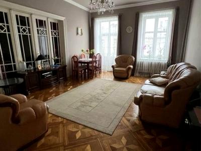 квартира за адресою Тараса Шевченка просп., 12
