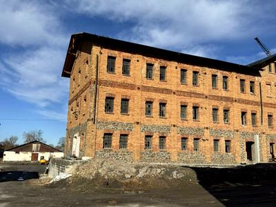 коммерческая по адресу Полонное, Лесі Українки ул., 174а