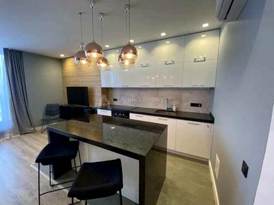 квартира за адресою Антоновича, 74