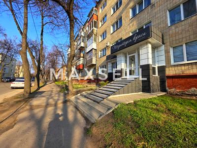 комерційна за адресою Магістратська, 20